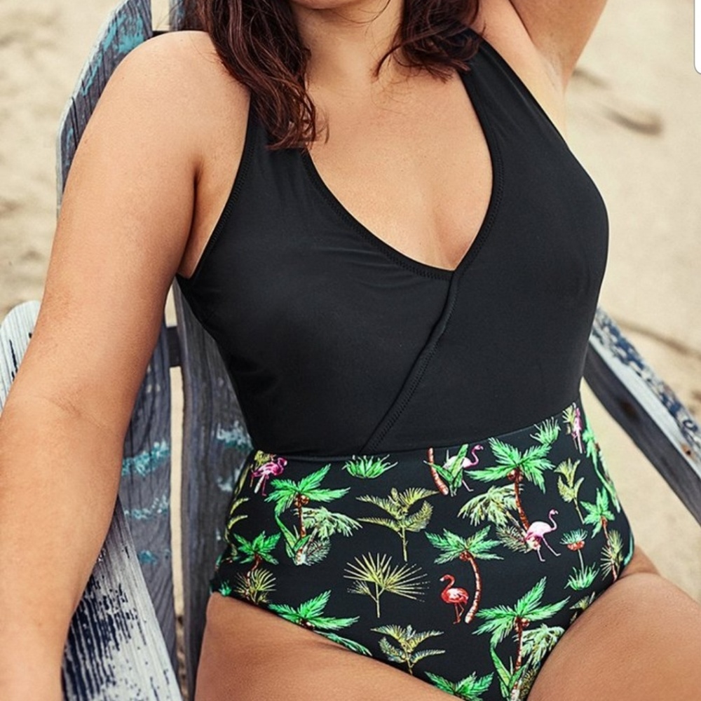 Black and flamingo bathing suit.